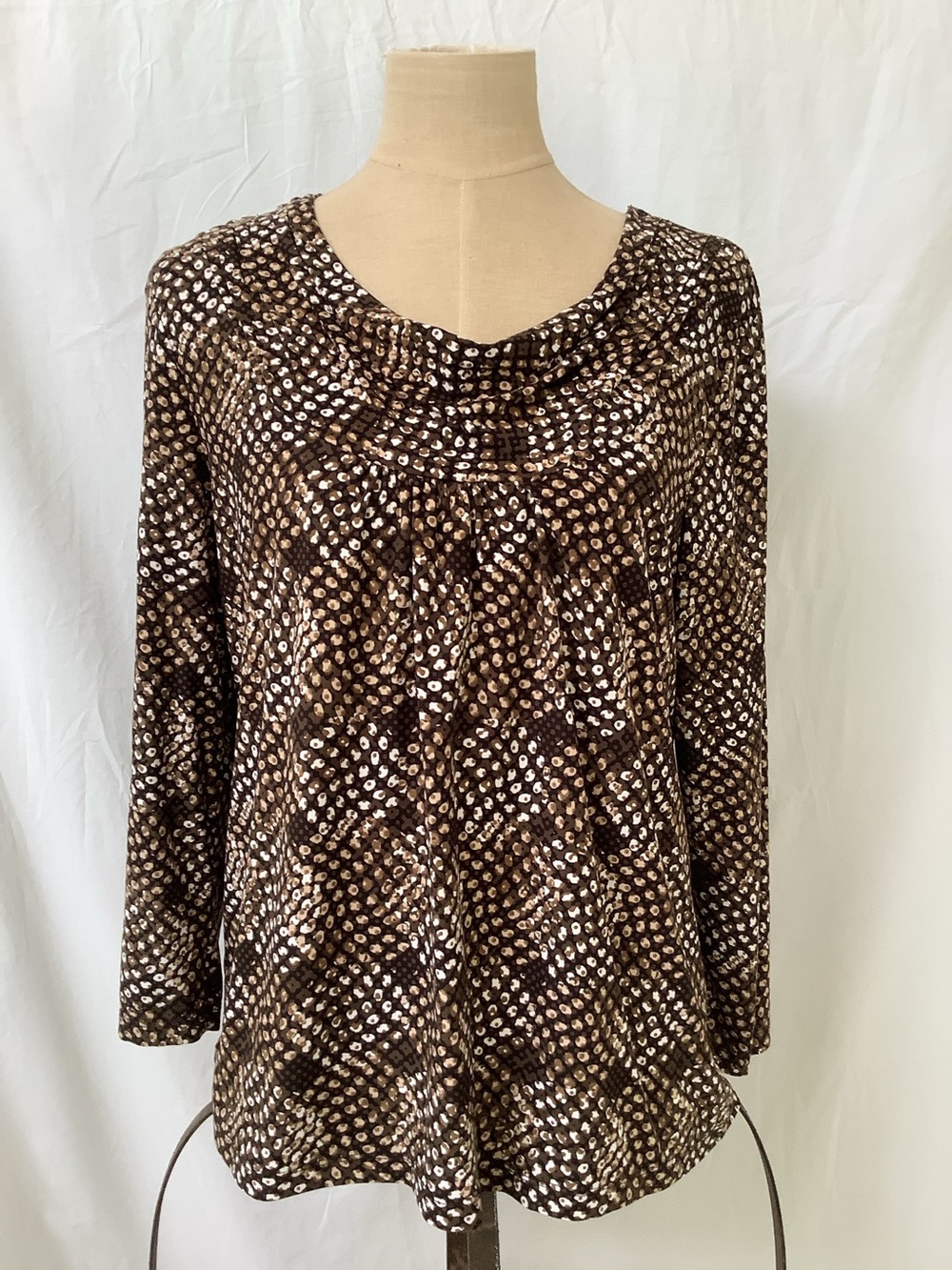 Rafaella Shirt Top-Brown White Geometric Pattern-Gathered Front-Stretch-L